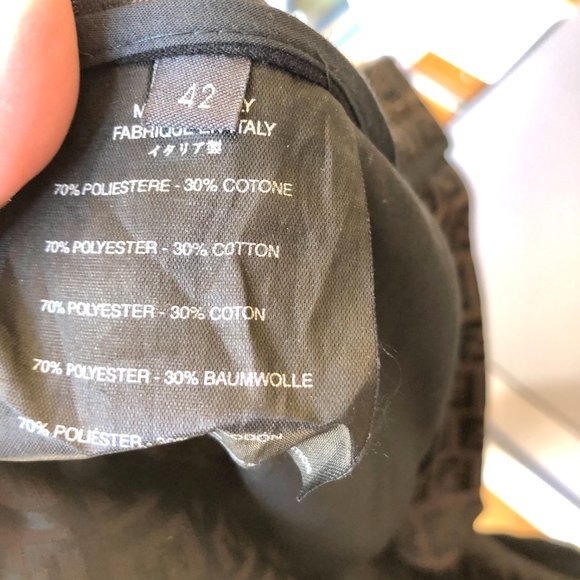 FENDI Logo Paints (Women) - Picture 6 of 16